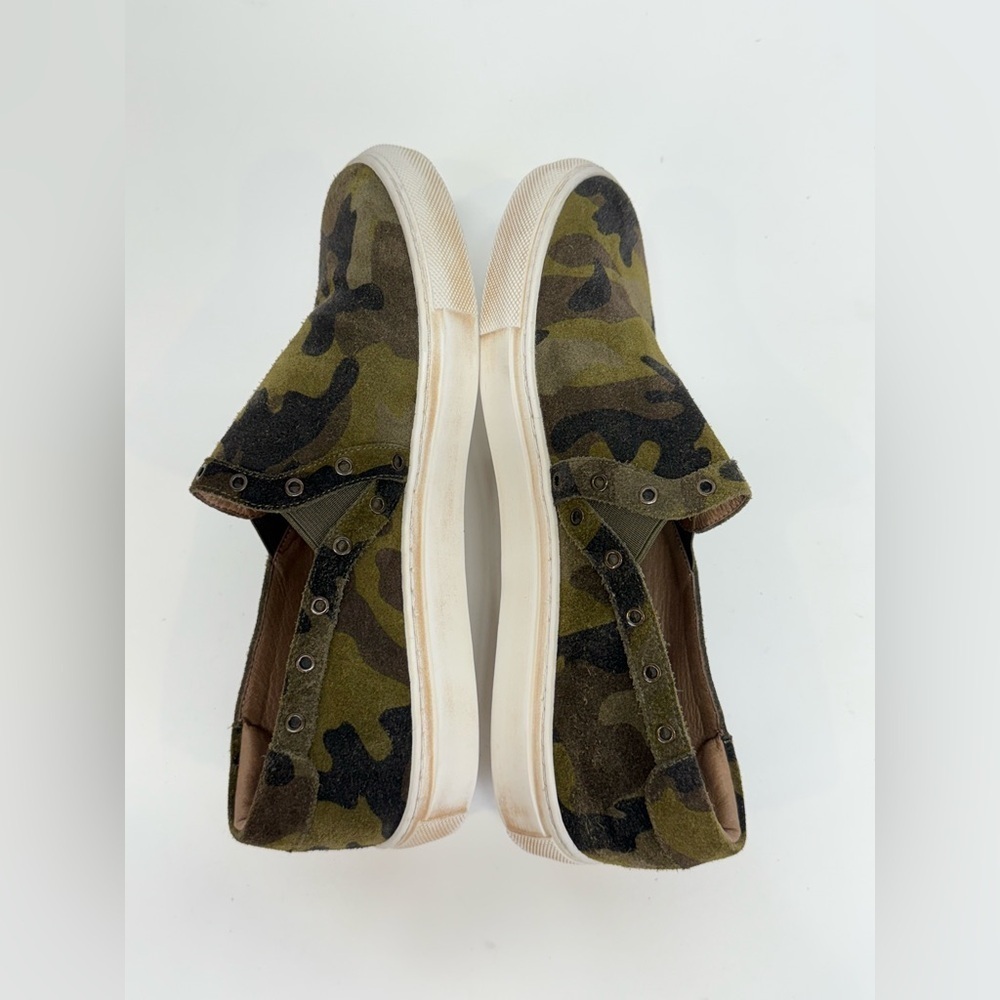 CHOCOLATE BLU Olive camo NOELLA  slip on sneakers size 40/9.5-10US - Picture 5 of 8